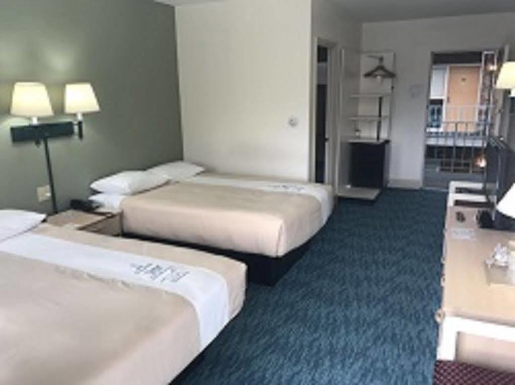 Bluebird Spa City Motor Lodge Saratoga Springs Exteriér fotografie